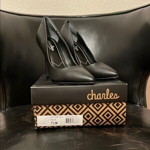 NWB Charlies Black Women's Heels